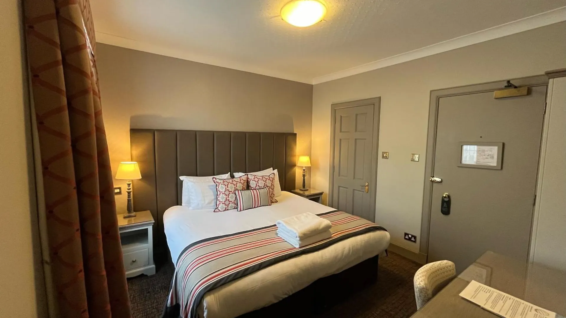 *** Hotel The Globe Inn Aberdeen Reino Unido
